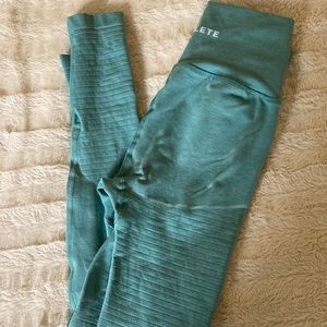 Alphalete revival leggings